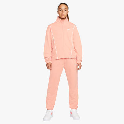 Nike Sportswear
