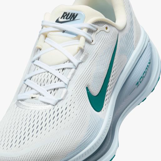 Nike Vomero 18
