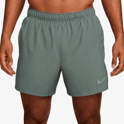 Nike Shorts Challenger