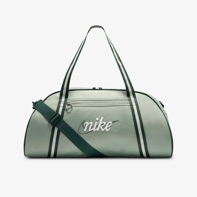 Nike Gym Club