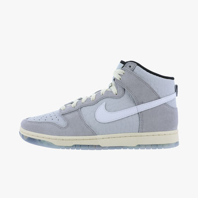 Nike Dunk Hi P