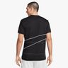 Nike Dri-FIT Q5
