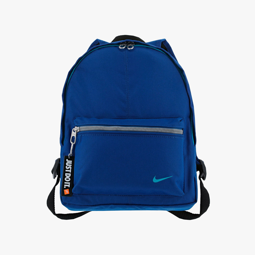 Nike Classic Base