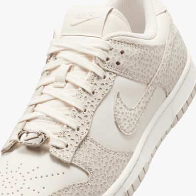 Nike Dunk Low Premium