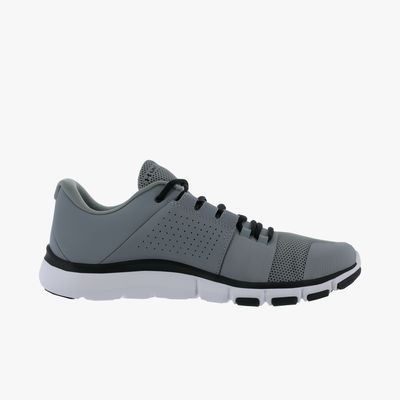 Under Armour Strive 7