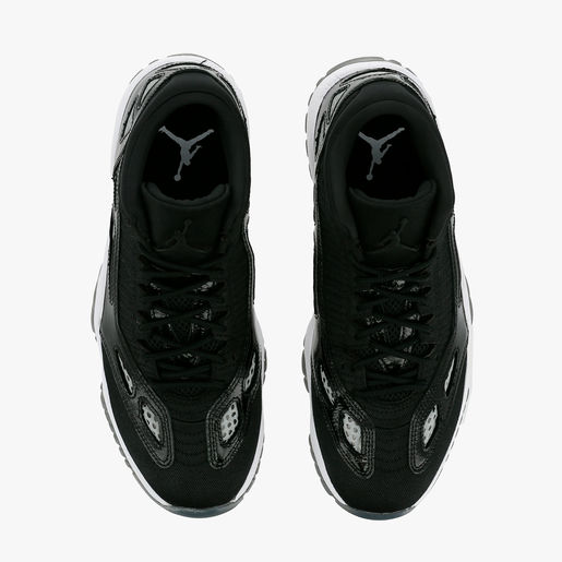 Air Jordan 11 Retro Low IE