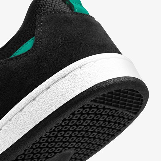 Nike SB Alleyoop