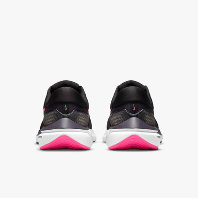 Nike Air Zoom Vomero 16