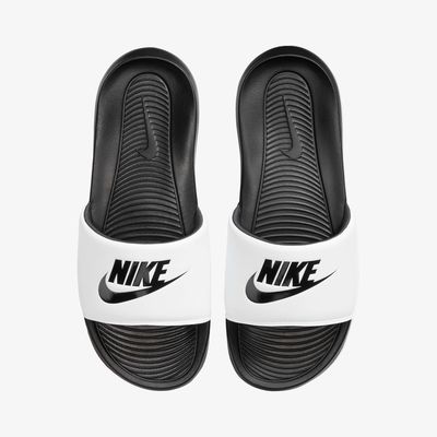 Nike Victori One