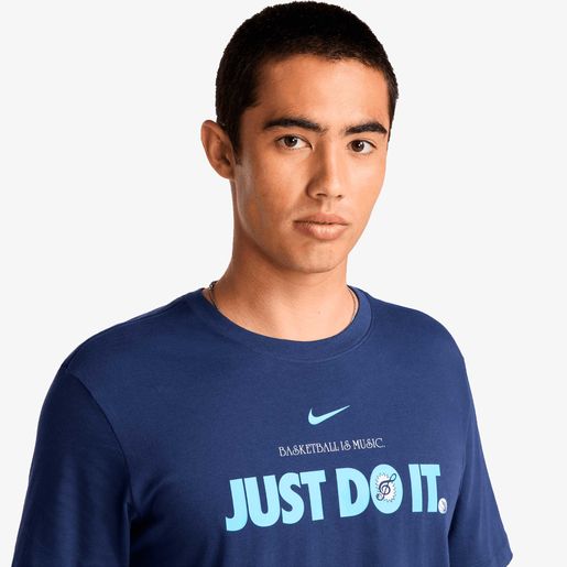 Nike Sportswear Oc 2