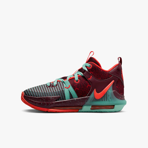 LeBron Witness 7 SE
