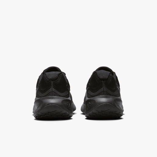 Nike Revolution 7