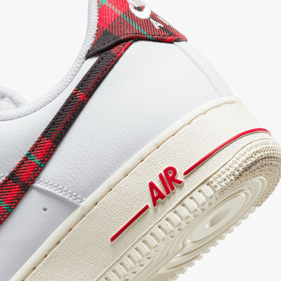Nike Air Force 1 '07 LV8