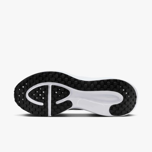 Nike Revolution 8