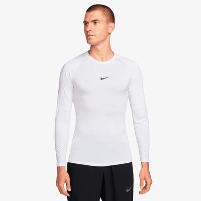 Nike Pro