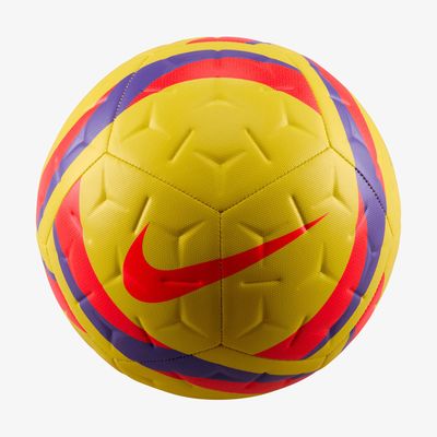 Nike Pelota Academy