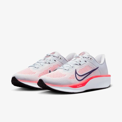Nike Quest 6