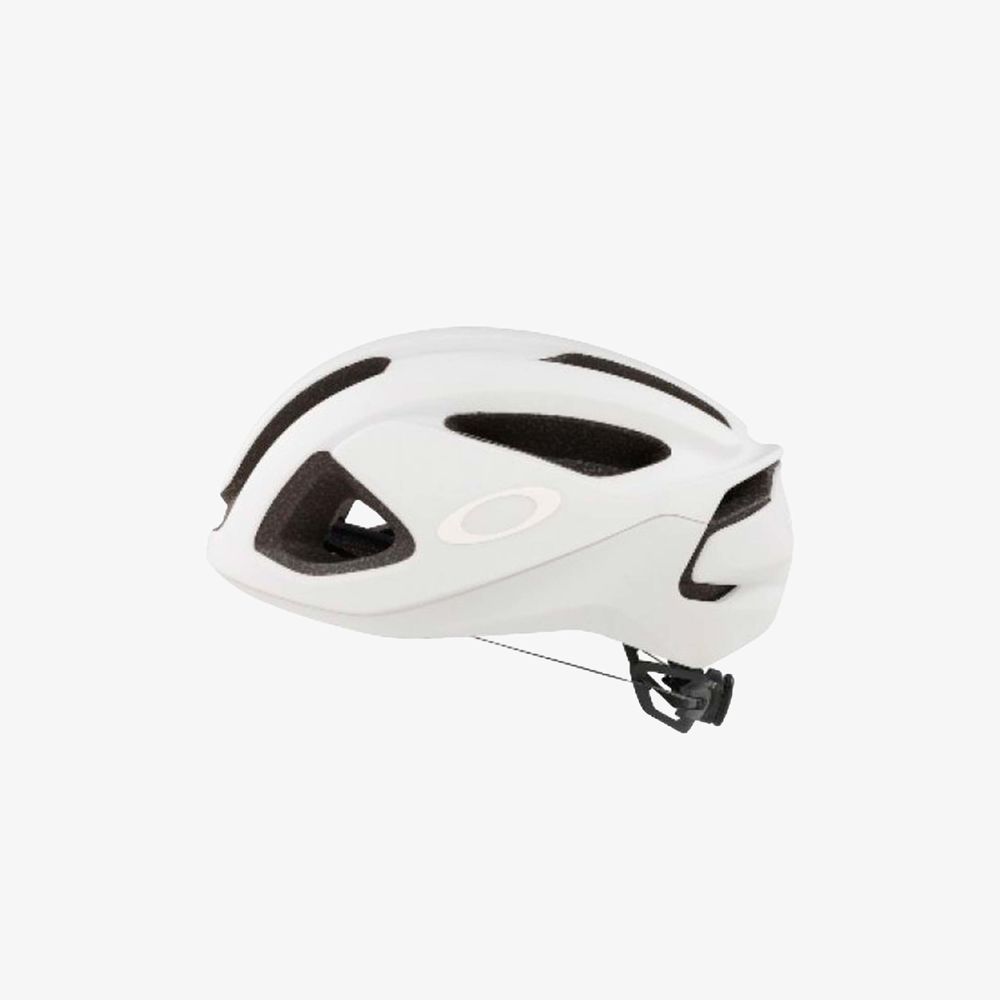 Oakley ARO3