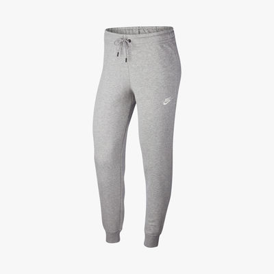Nike Sportswear Essential