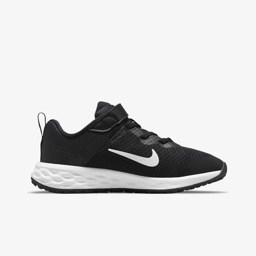 Nike Revolution 6
