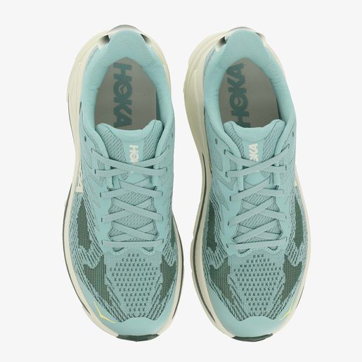 Hoka One One Challenger 8