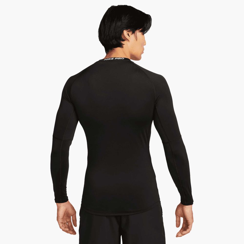 Nike Pro