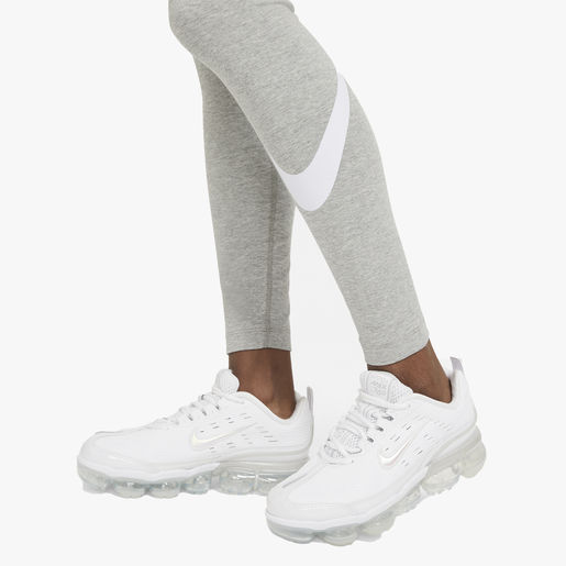 Nike Sportswear Essential
