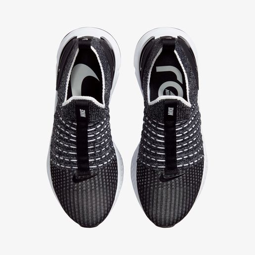 Nike React Phantom Run Flyknit 2
