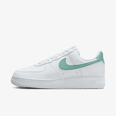 Nike Air Force 1 07 SE