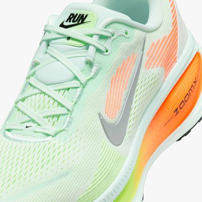 Nike Vomero 18