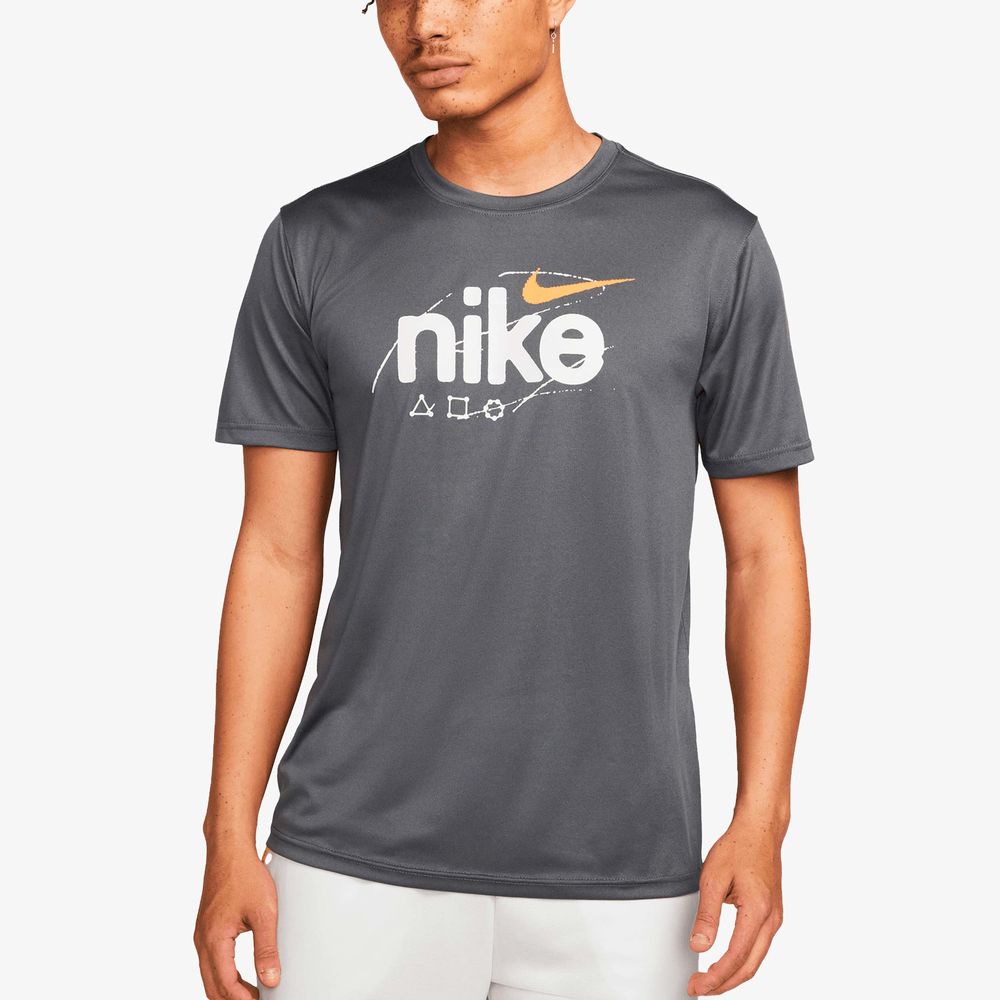 Nike Dri-FIT Wild Clash