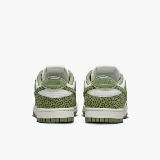 Nike Dunk Low Premium