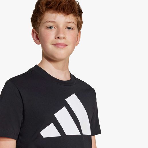 adidas Camiseta Essentials