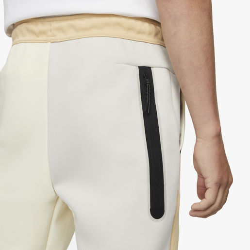 Nike Sportswear Tech Fleece