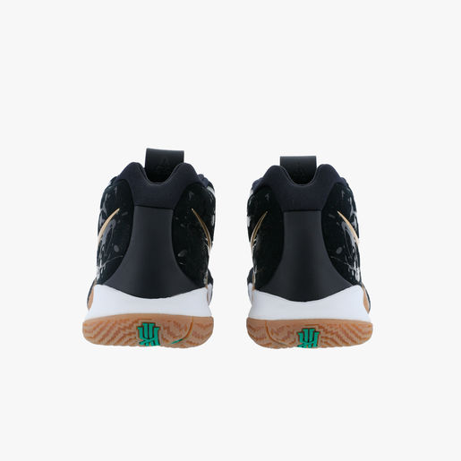 Nike Kyrie 4