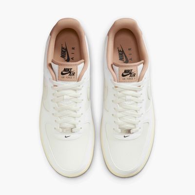 Nike Air Force 1 '07 LV8