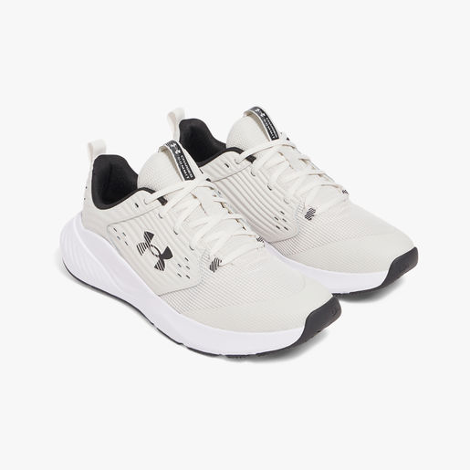 Under Armour Commit 4