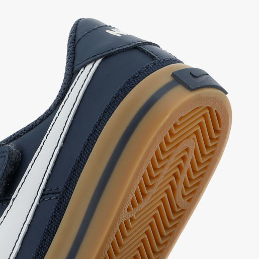 Nike Court Legacy