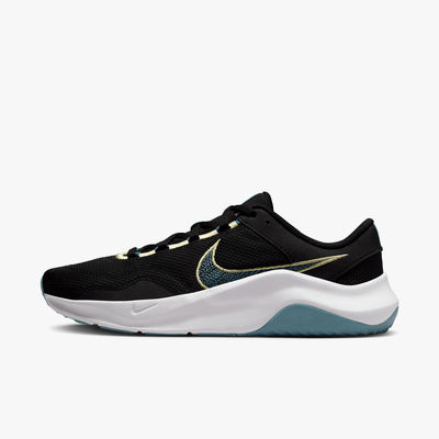 Nike Legend Essential 3 Next Nature