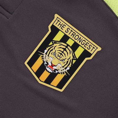 The Strongest Polo Presentación 2025