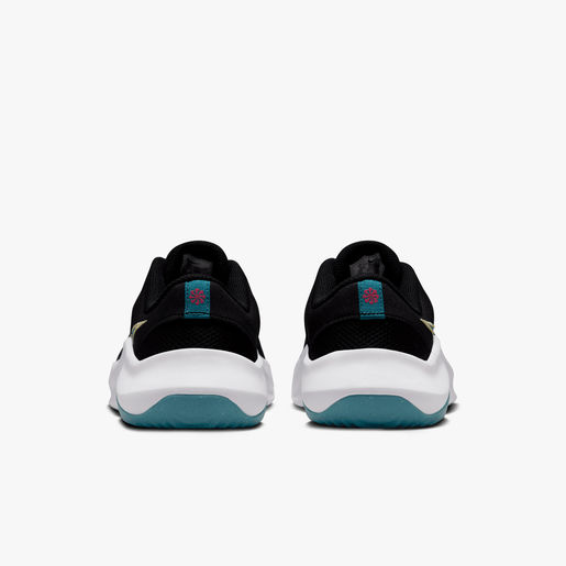 Nike Legend Essential 3 Next Nature