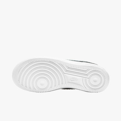 Nike Air Force 1 LV8