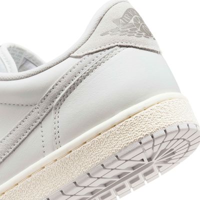 Air Jordan 1 Low 85