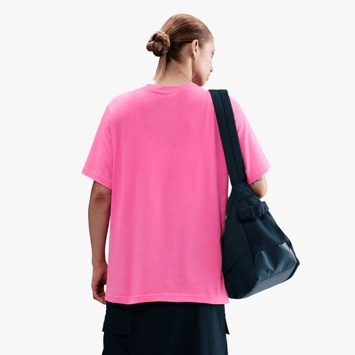 Nike Camiseta Sportswear Essential