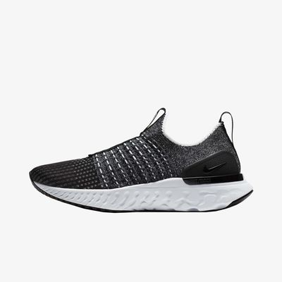 Nike React Phantom Run Flyknit 2
