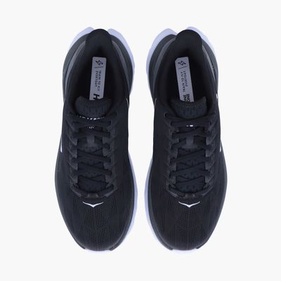 Hoka One One Mach 4