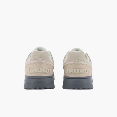 Umbro Diamondback 500T