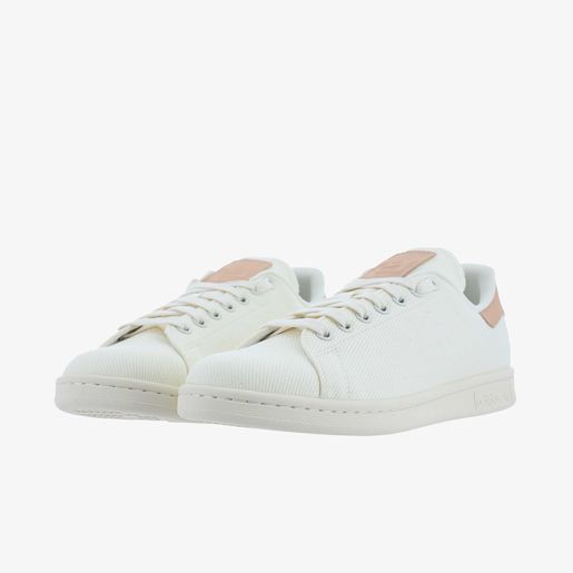 STAN SMITH