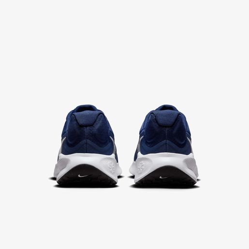 Nike Revolution 7