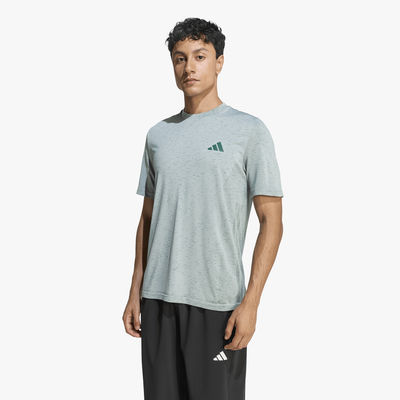 adidas Camiseta Essentials